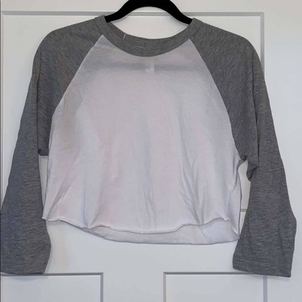 American Apparel Cropped baseball tee